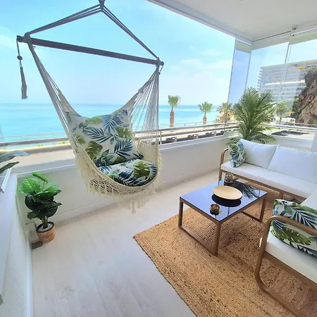 Sunrise Sea Beachfront Торремолинос